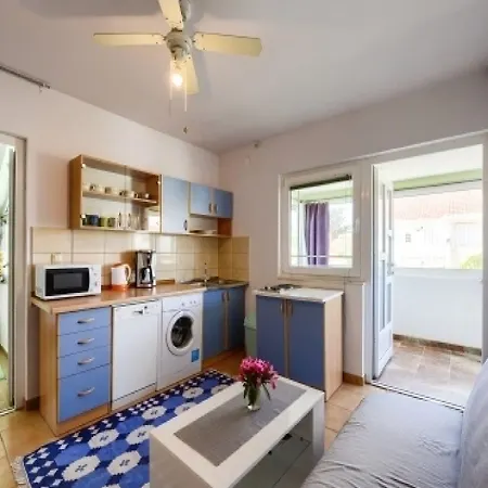Apartman Carpe Diem *